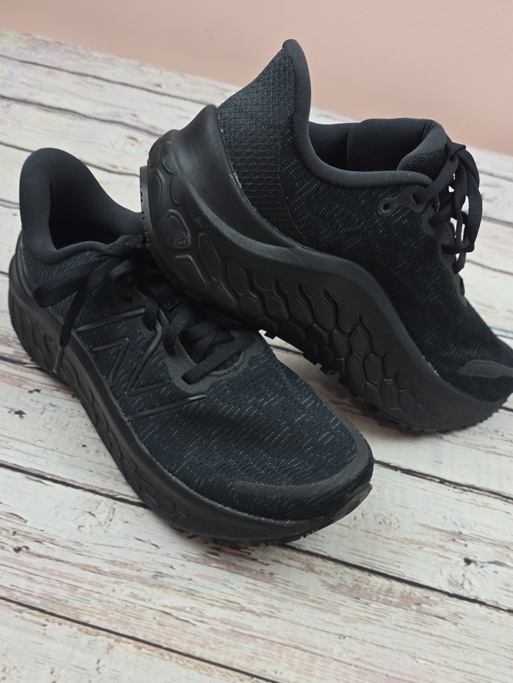 New Balance Women's Fresh Foam X Kaiha Road